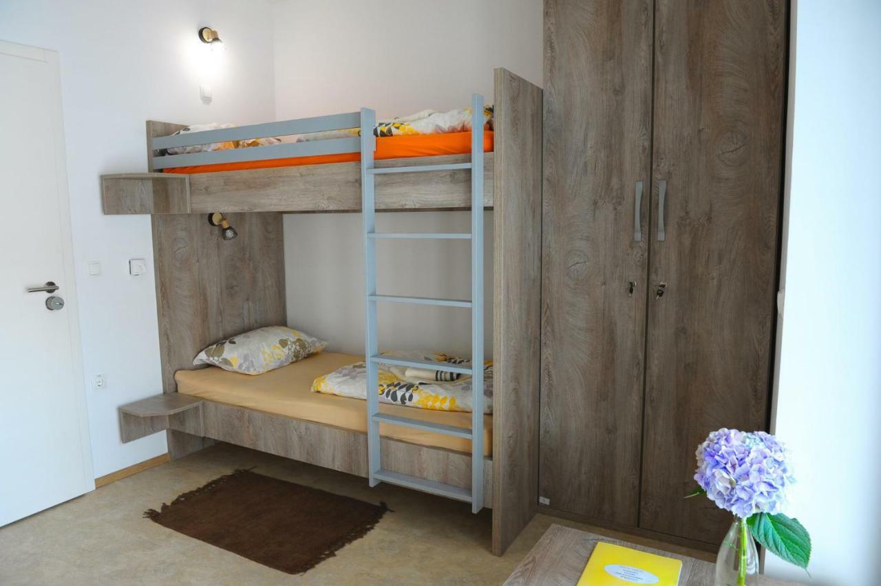 Hostel Ormoz Esterno foto